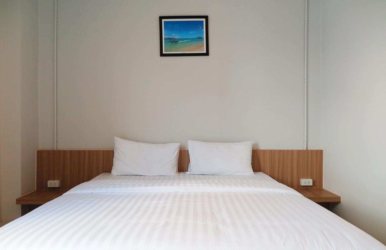 Phuket Marine Poshtel - Sha Plus Chalong Exterior photo
