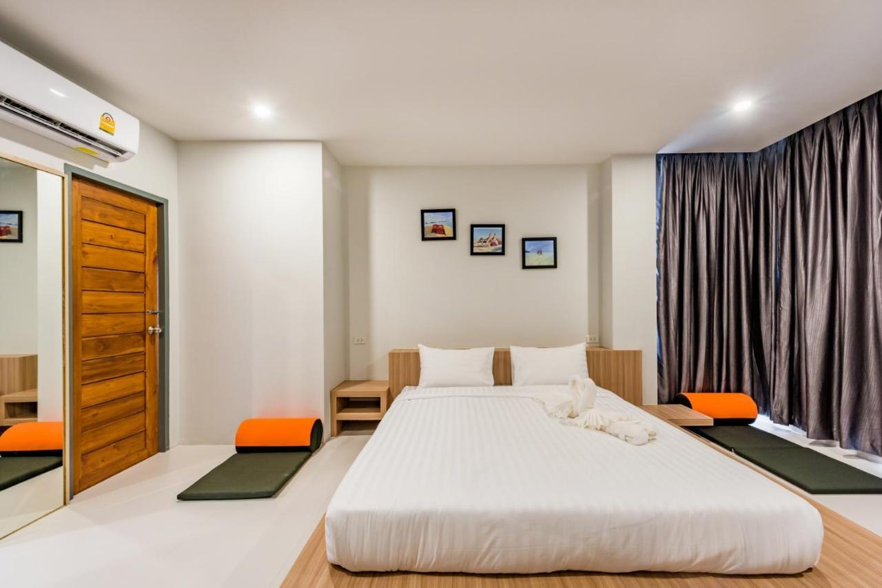 Phuket Marine Poshtel - Sha Plus Chalong Exterior photo